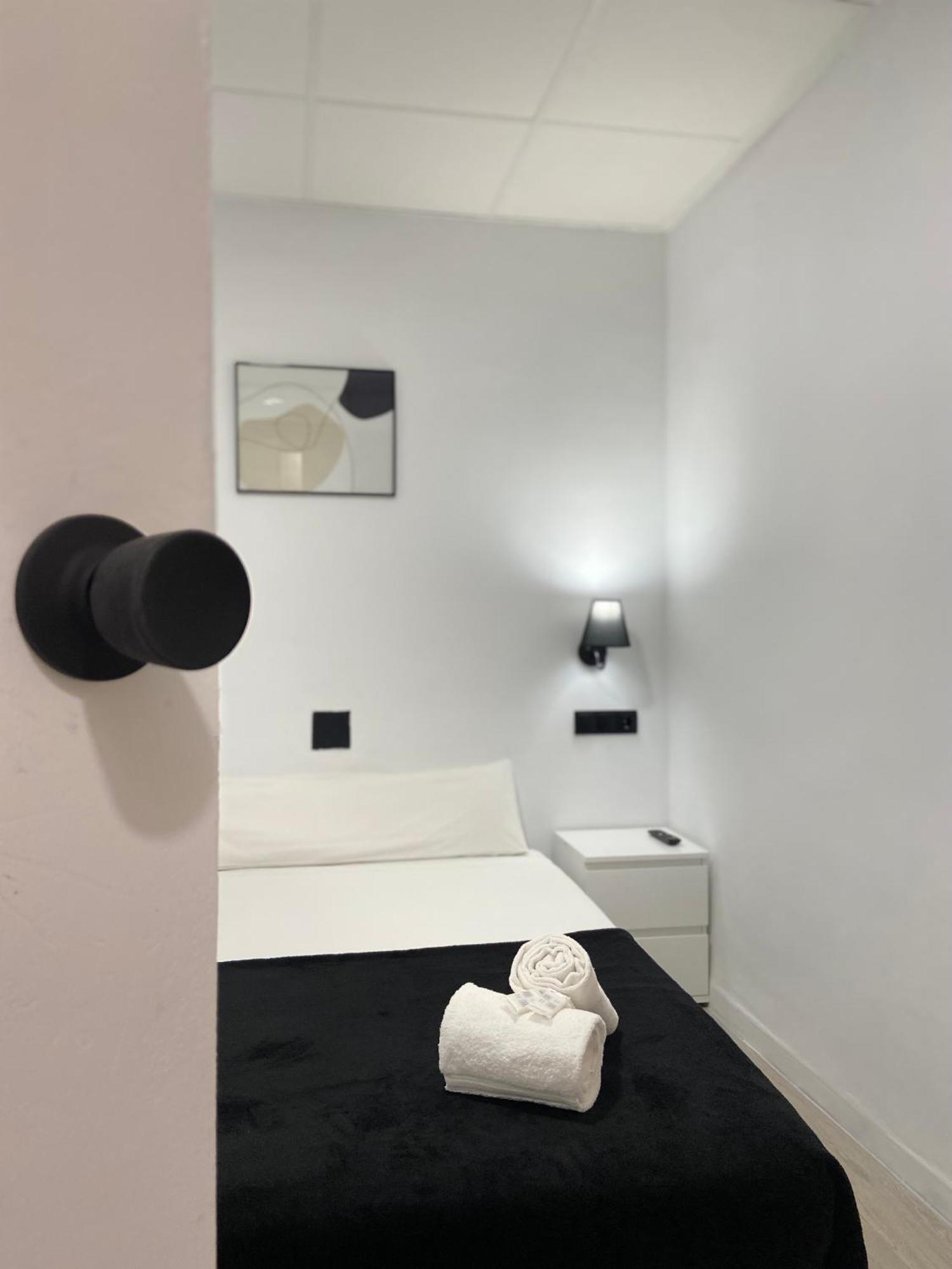 Sleep&Go Hotel Аликанте Екстериор снимка