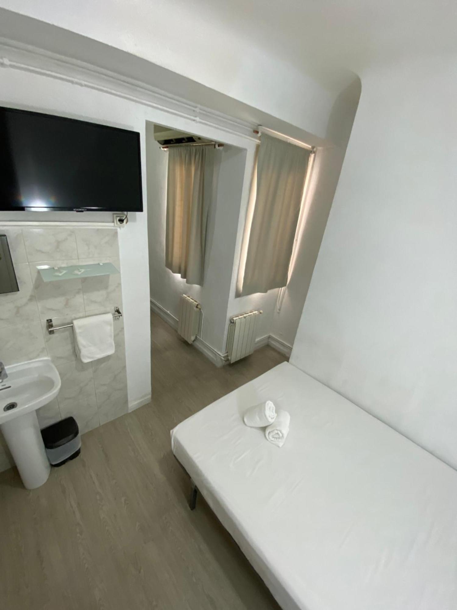 Sleep&Go Hotel Аликанте Екстериор снимка