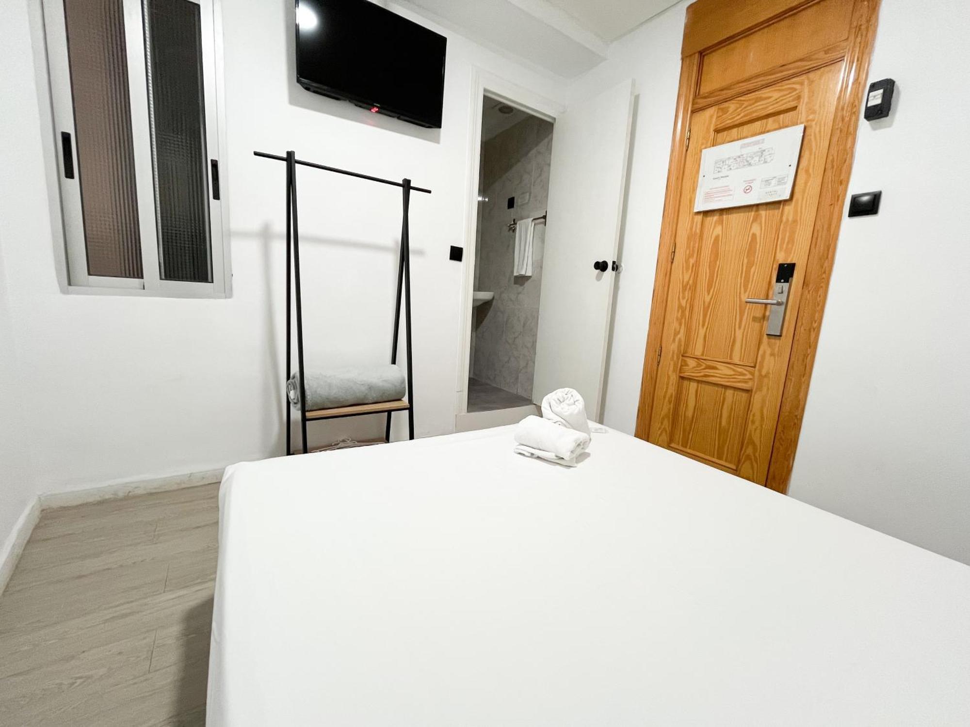 Sleep&Go Hotel Аликанте Екстериор снимка