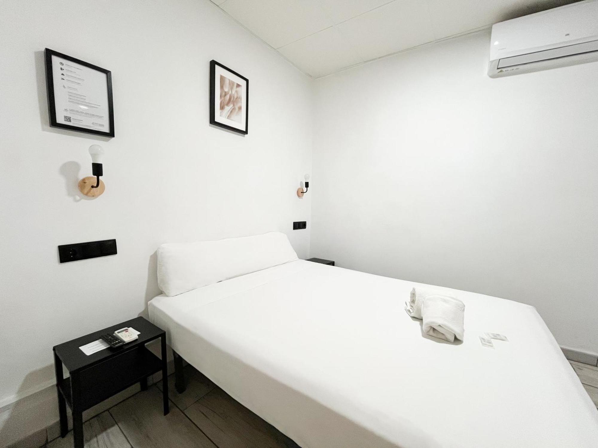Sleep&Go Hotel Аликанте Екстериор снимка